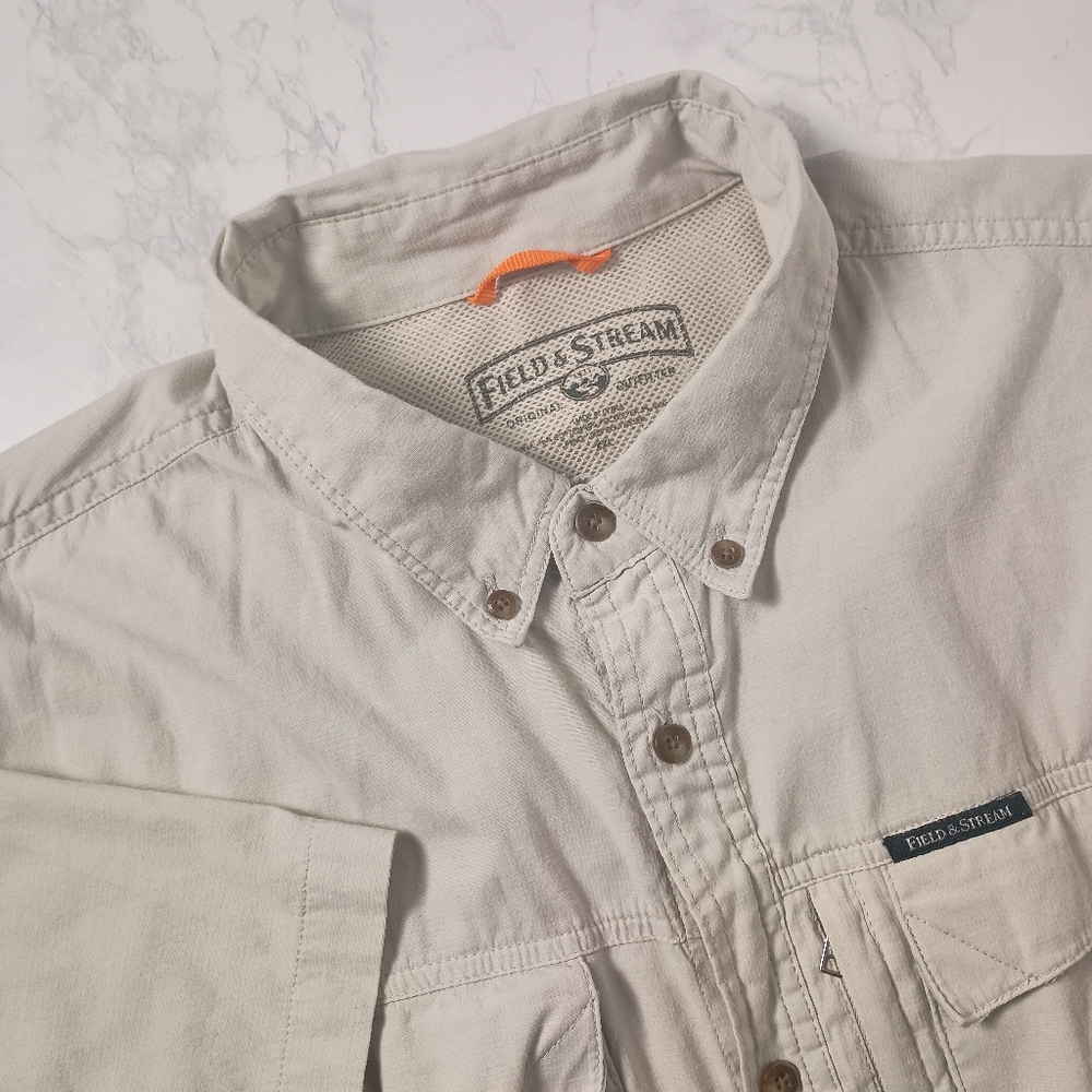 Field &‎ Stream Beige XXL Fishing Shirt Mesh Lining Zip Pocket Button-Up
